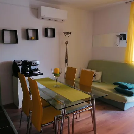 Apartment Poldrugo *